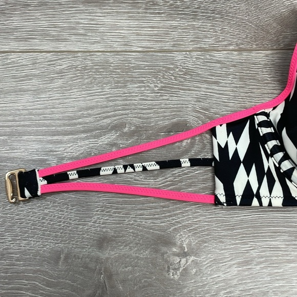 Victoria’s Secret Bikini The Knockout High Tie Halter Top Black Refracted Geo - Picture 7 of 16